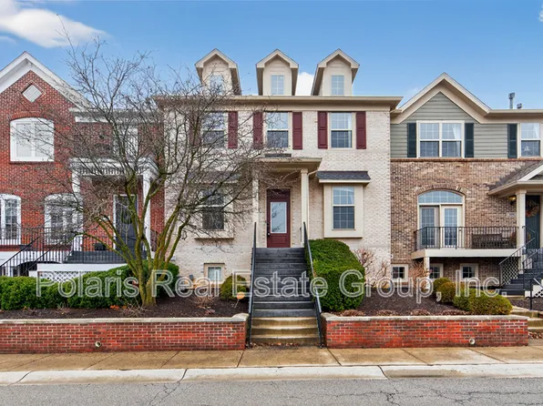 108 Manchester Dr, Zionsville, IN 46077