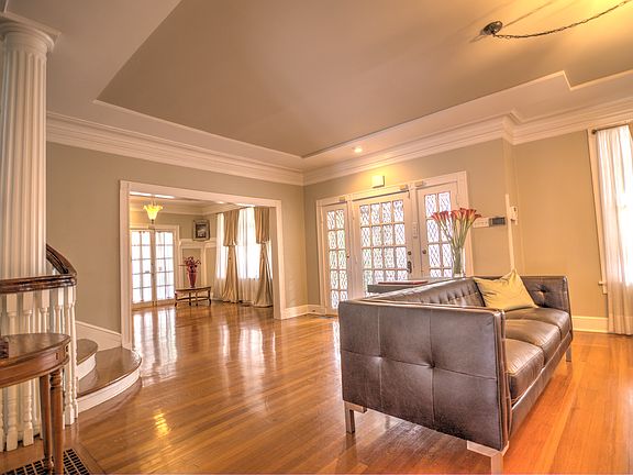 5th image of 2140 S Carrollton Ave