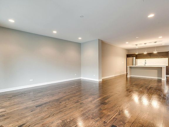 4th image of 1729 N Winnebago Ave #0