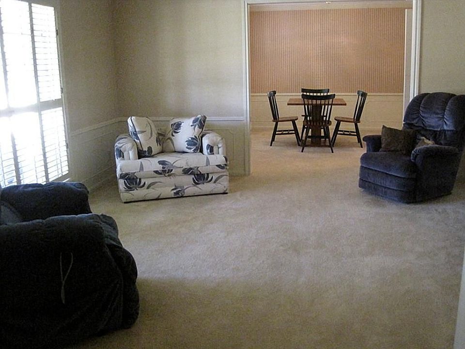 2nd image of 1606 Antigua Ln