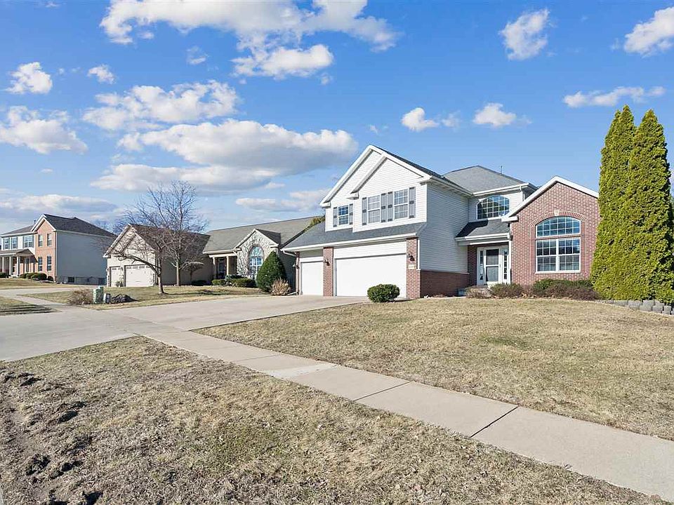 1st image of 138 Autumn Woods Dr NW