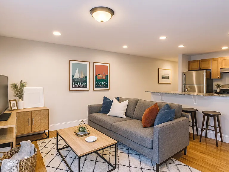 330 Saint Paul St #4 — Photo 2