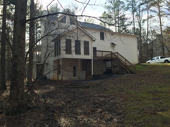 4th image of 45 Chatsworth Ct