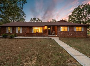 42555 Timber Ridge Rd, Howe, OK 74940