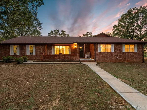 42555 Timber Ridge Rd, Howe, OK 74940