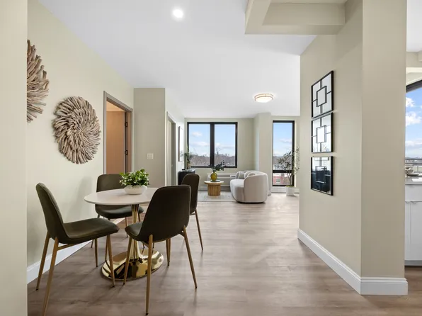 163-07 72nd Avenue image 3 of 22