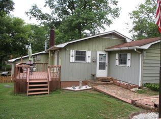 10967 Sunny Side Ln, Benton, IL 62812