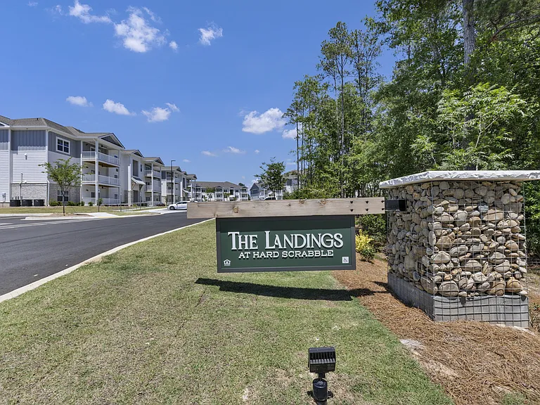 The Landings at Hard Scrabble — Photo 13