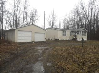 9041 Briggs Bay Rd, Canastota, NY 13032