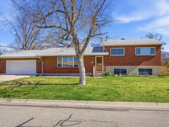 9945 S Cobalt Ln E, Sandy, UT 84094