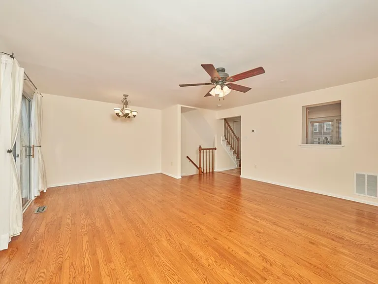 14426 Four Chimney Dr — Photo 17