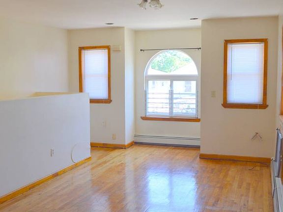 2nd image of 14034 159th St