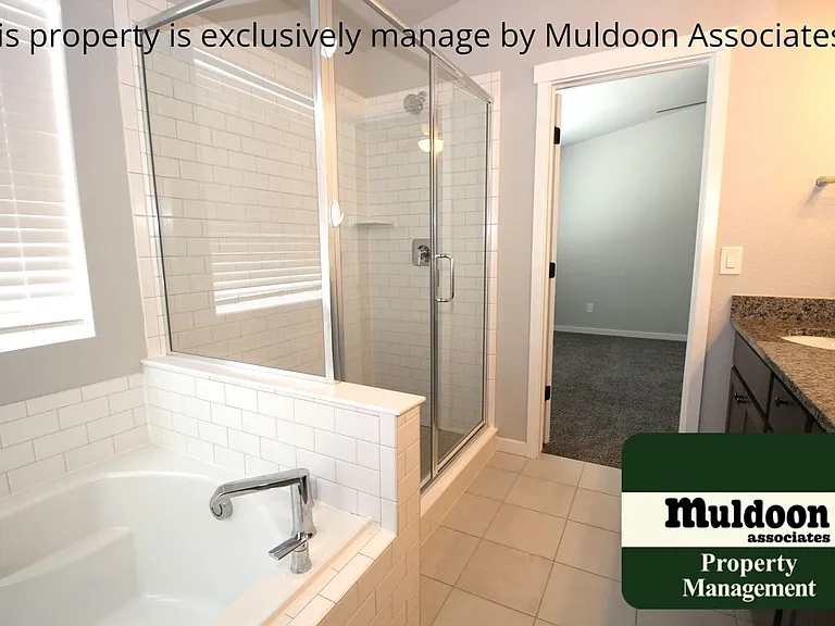 10339 Finn Dr — Photo 17