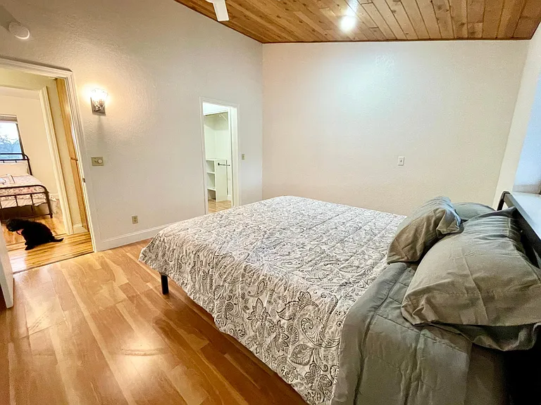 3640 Elizabeth Way — Photo 28