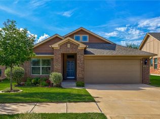 18548 Abierto Dr, Edmond, OK 73012