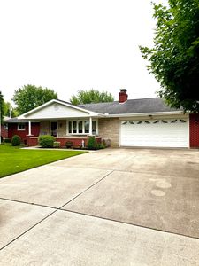 80 Elmwood Dr, Versailles, OH, 45380
