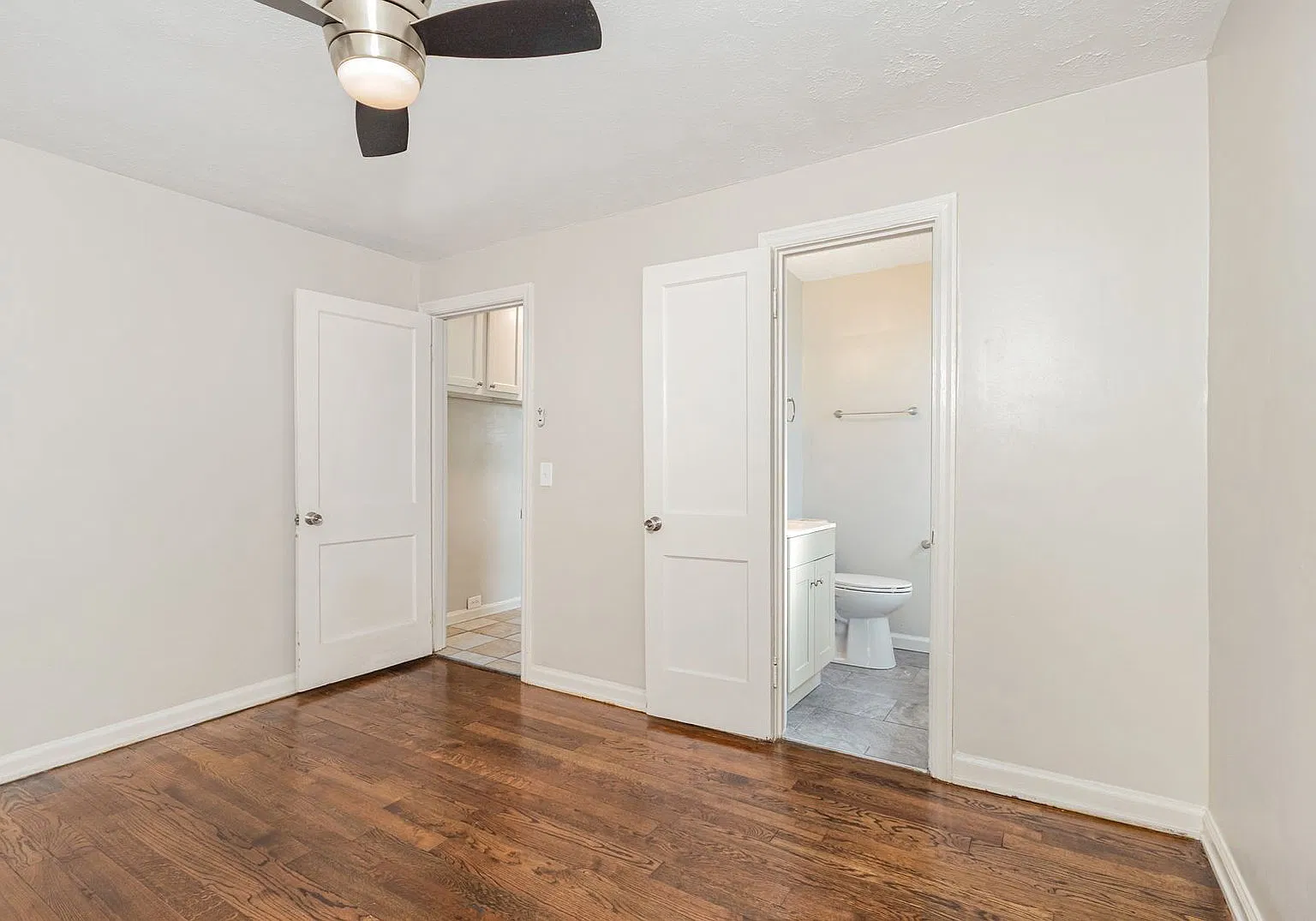 1 bed, 1.0 bath, 700 sqft, $800 — Photo 4