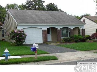 26 Flintshire Ter, Manchester, NJ 08759