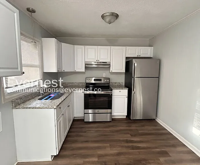 275 Efird St — Photo 1