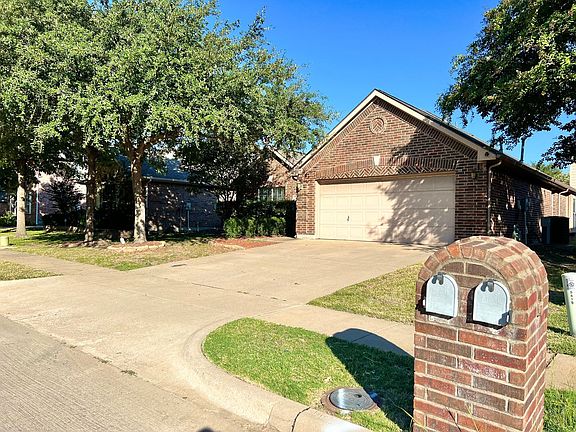 2nd image of 5423 Childress Dr