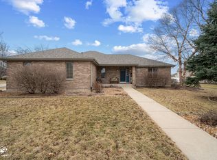 1212 Southcreek Dr, Manteno, IL 60950