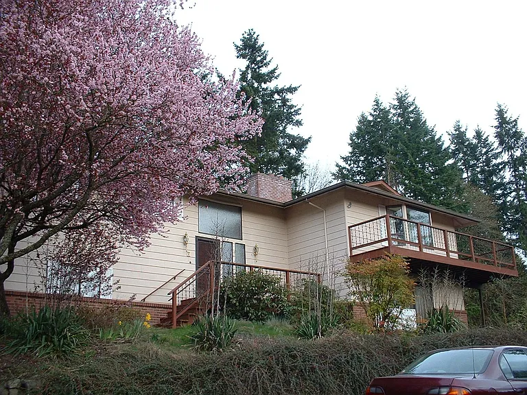 18830 61st Pl NE — Photo 4