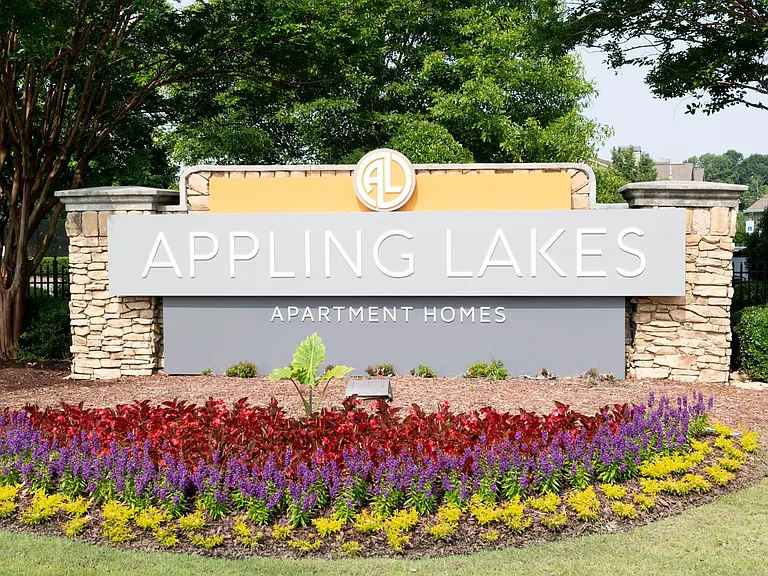 Appling Lakes — Photo 30