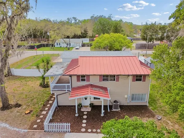 11945 Wanda Ave, New Port Richey, FL 34654