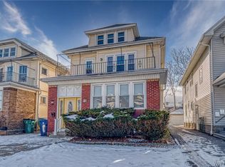 28 Shoreham Pkwy, Buffalo, NY 14216