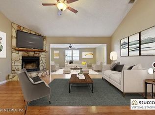 8381 Chimney Oak Dr, Jacksonville, FL 32244