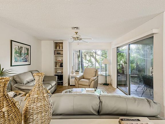 4th image of 1315 Winding Oaks Cir E APT 904