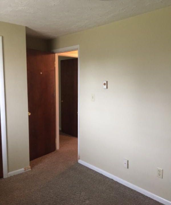 2nd image of 8806-8808 Surrey Dr