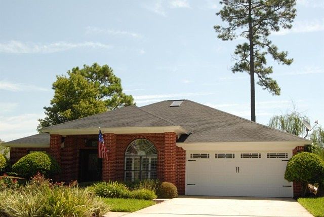 1st image of 2143 Forest Gate Dr E