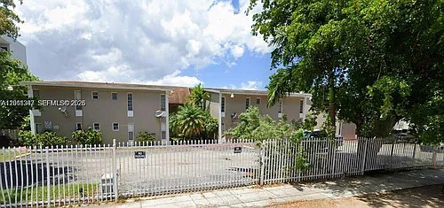 1525 NW 19th Ter #15 Photo 1