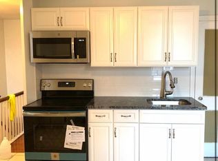 3156 Fanshawe St, Philadelphia, PA 19149