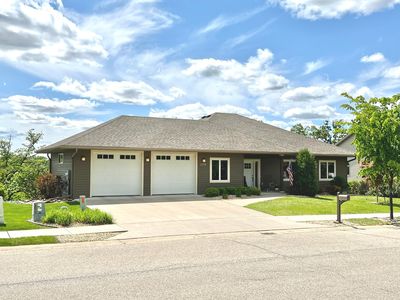 2774 Pine Ridge Blvd, Red Wing, MN, 55066