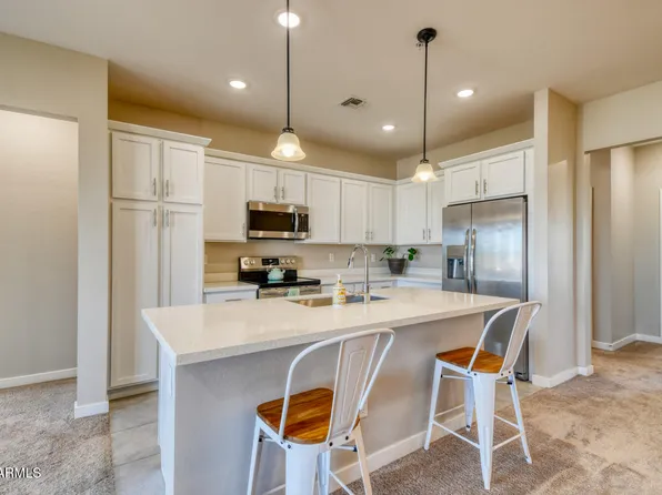 155 N LAKEVIEW Boulevard #233, Chandler, AZ 85225