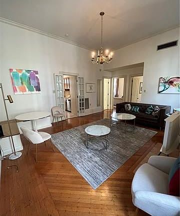 3rd image of 4020 Saint Charles Ave APT B