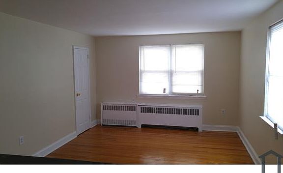 3rd image of 7517 Whitaker Ave Floor 2