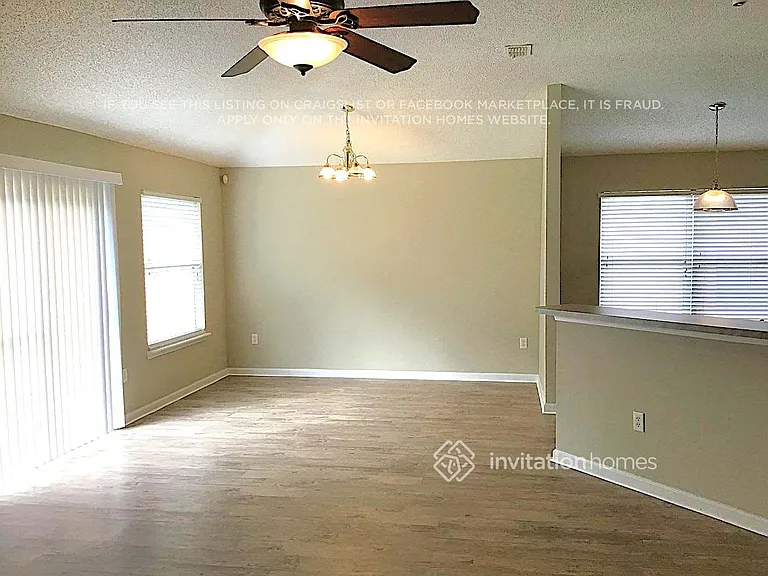 3513 Whisper Creek Blvd — Photo 3