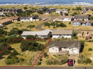 1602 NW Parker Ave, Waldport, OR 97394