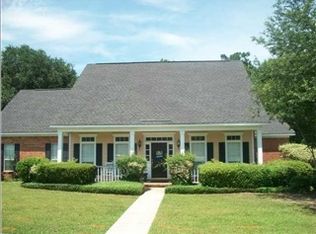 2215 Brittany Dr, Mobile, AL 36695