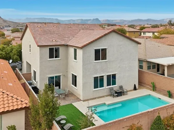 10368 Saddle Mountain St, Las Vegas, NV 89178