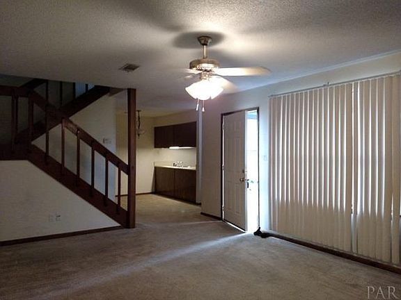 2nd image of 2301 Michigan #28