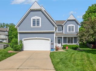 21614 W 97th Ter, Lenexa, KS 66227