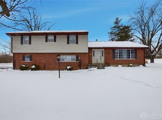 3000 Early Rd, Dayton, OH 45415