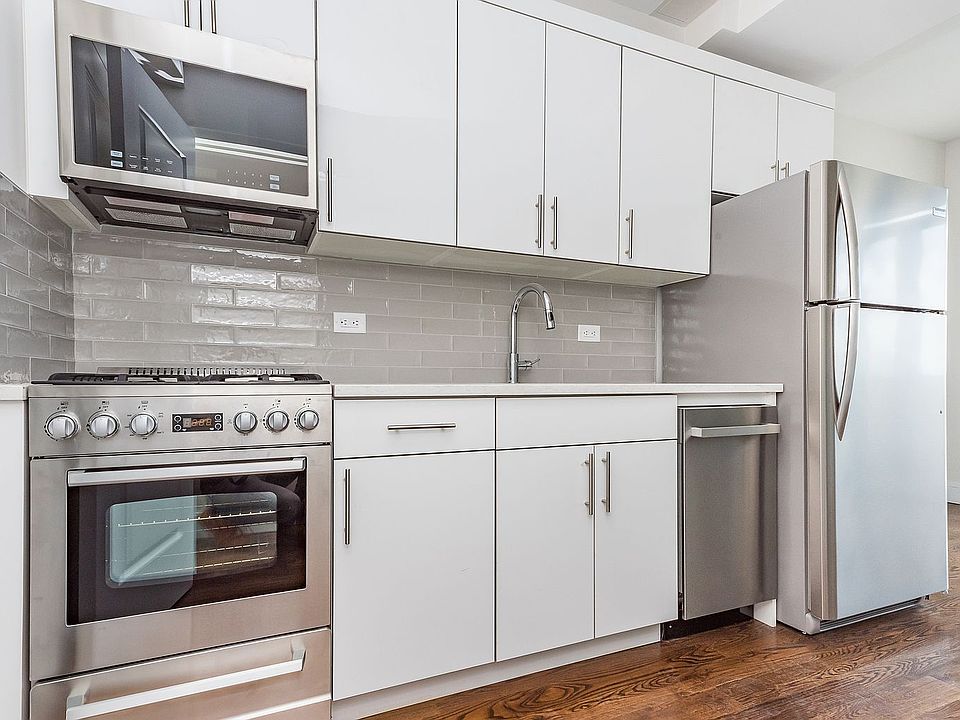 1st image of 21-12 Newtown Ave #2F