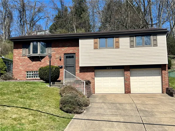 321 Castle Dr, West Mifflin, PA 15122