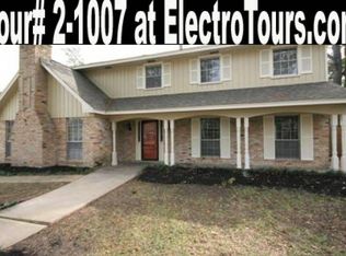 1007 Manatee Ln, Houston, TX 77090