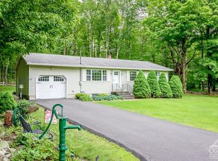 418 56th Rd, Petersburgh, NY 12138